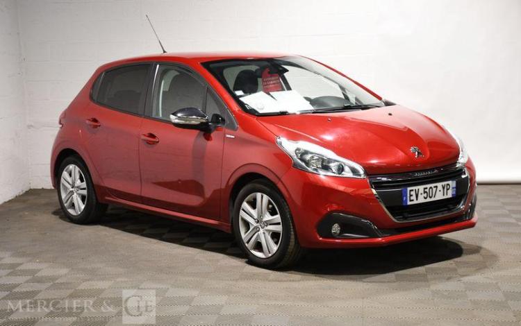PEUGEOT 208 1,2 PURE TECH  EV-507-YP
