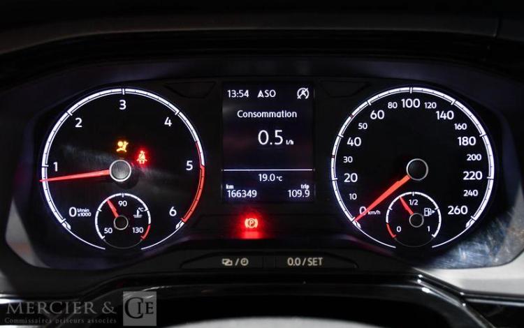 VOLKSWAGEN POLO 1,6 TDI 95CH GRIS EW-143-XC