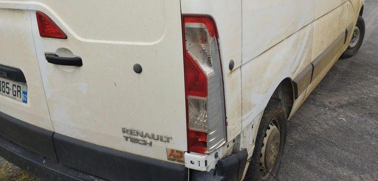 RENAULT MASTER 2.3 DCI 130CV FOURGON L2H2 12M3 DIESEL – ANNEE 2018 BLANC EY-385-GR