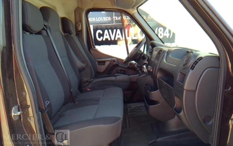 RENAULT MASTER3500 L2H2 DCI 130 MARRON EY-497-GE