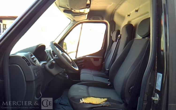 RENAULT MASTER3500 L2H2 DCI 130 MARRON EY-497-GE