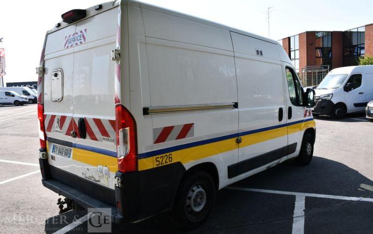 PEUGEOT BOXER L2H2 335 130CH PREMIUM PACK BLANC EY-840-GD
