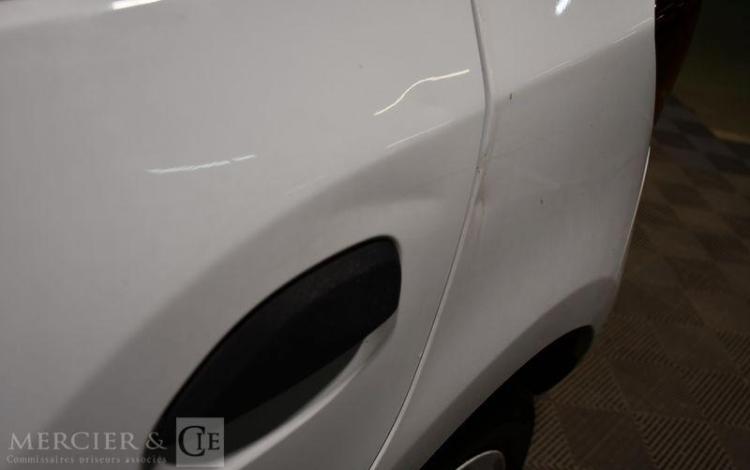 DACIA SANDERO 1.5 DCI 75 AMBIANCE BLANC EZ-220-FR