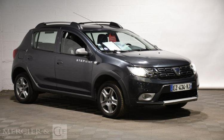 DACIA SANDERO STEPWAY TCE 90 GRIS EZ-434-VJ