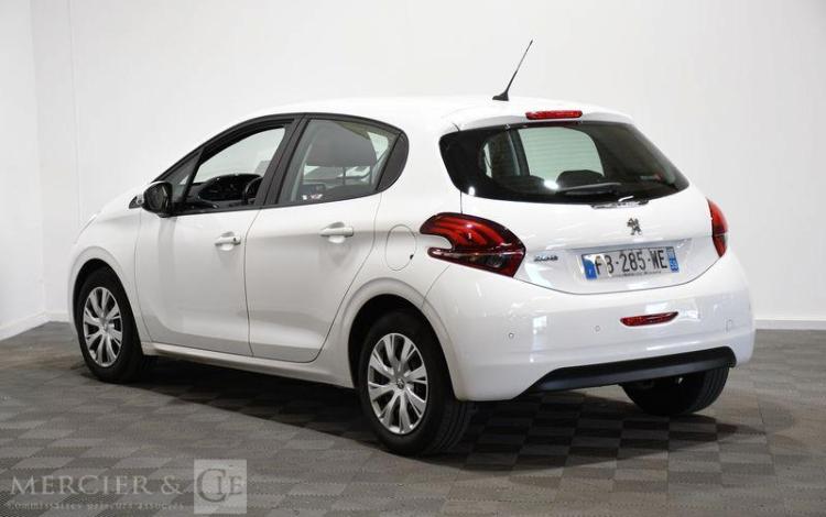 PEUGEOT 208 1.6 BLUEHDI 100 BUSINESS BLANC FB-285-WE