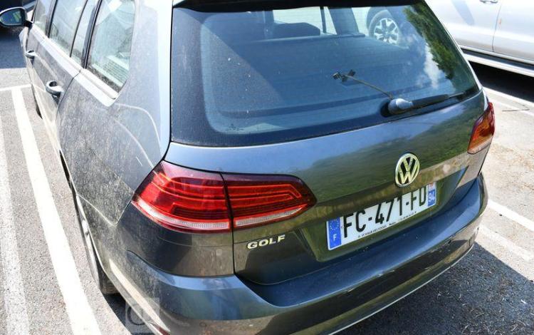VOLKSWAGEN GOLF BREAK 1.6 TDI 115 BLUEMOTION BUSINESS CONFORTLINE DSG GRIS FC-471-FD
