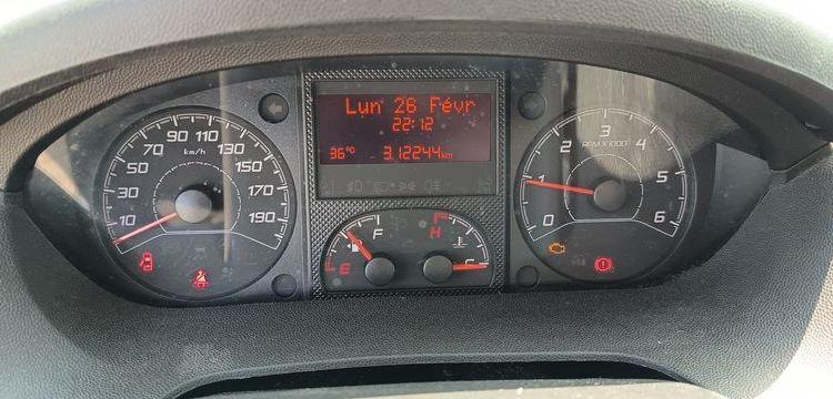 PEUGEOT BOXER 3 PHASE 3 FOURGON 435 L4H2 2,0 BLUE HDI 16V 130 CV – DIESEL – 312244 KMS BLANC FD-261-JL