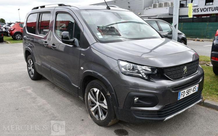 PEUGEOT RIFTER COMBI 1.5 BLUEHDI 130 L2 GT LINE EAT GRIS FD-581-VS