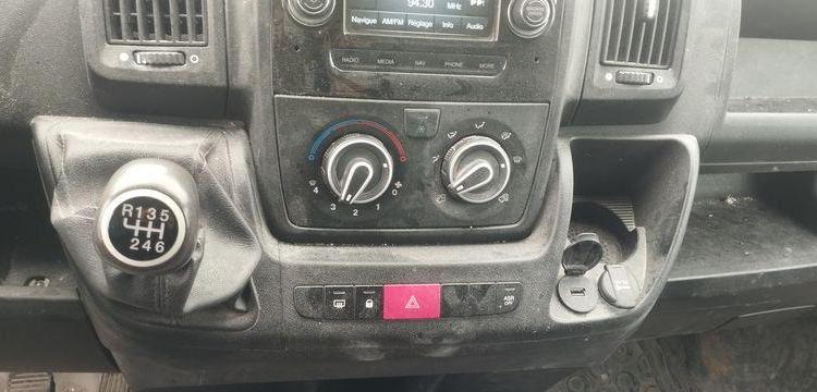 PEUGEOT BOXER 3 PHASE 3 330 L2H2 2.0 BLUE HDI 16V FOURGON MOYEN SURELEVE 130CV BLANC FE-228-YD