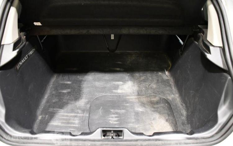RENAULT CLIO STE REVERSIBLE BUSINESS TCE 90 BLANC FE-645-VG