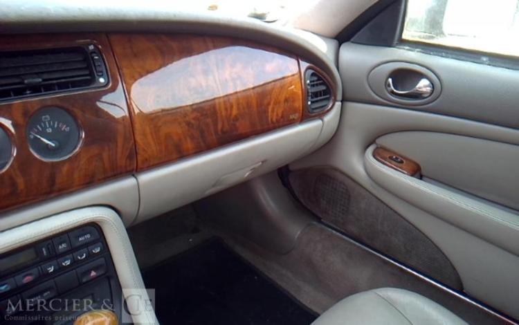 JAGUAR JSC CONVERTIBLE 233CV BLEU FE-714-JD