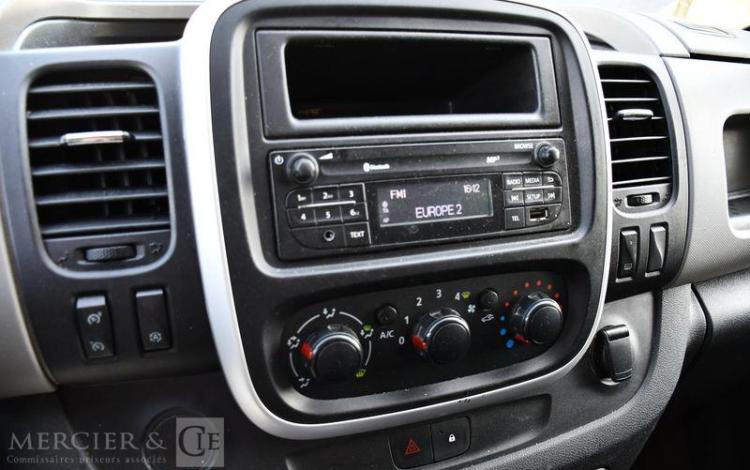 RENAULT TRAFIC L2H1 1.6 DCI 145 ENERGY GRAND-CONFORT 6 PLACES BLANC FF-495-CF