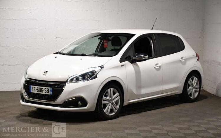 PEUGEOT 208 1,2 PURETECH BLANC FF-606-SB