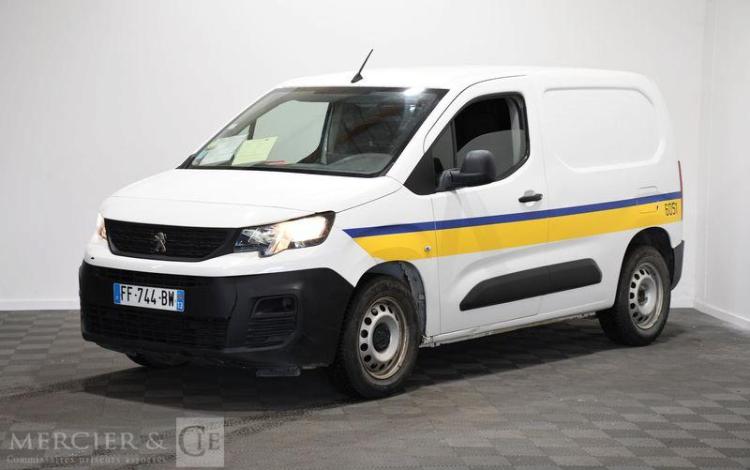 PEUGEOT PARTNER 1000KG 100CH GRIP BLANC FF-744-BW