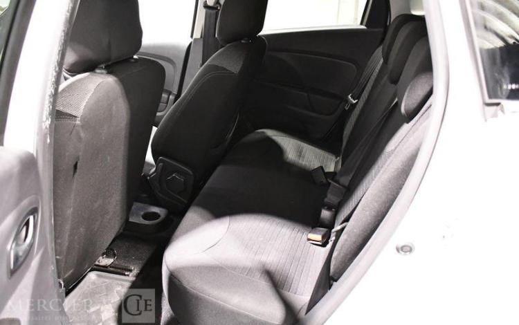 RENAULT CLIO ESTATE 90CH INTENS BLANC FG-978-BV