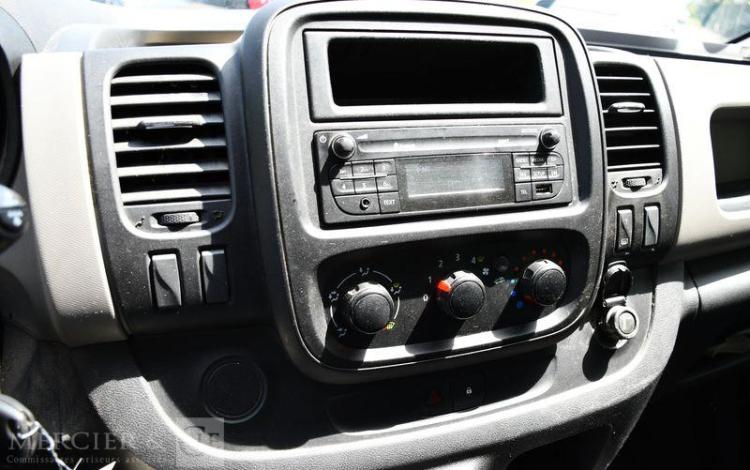 RENAULT TRAFIC 1T1 L1H1 1,6 DCI 95CH CONFORT BLANC FH-233-ZN
