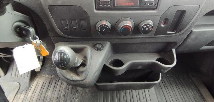 RENAULT MASTER BENNE 2.3 BLUEDCI 145 35 L3 RJ COFFRE BLANC FH-672-CB