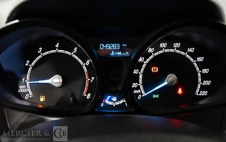 FORD COURIER FOURGON 1.0 ECOBOOST 100 TREND NOIR FJ-666-QF