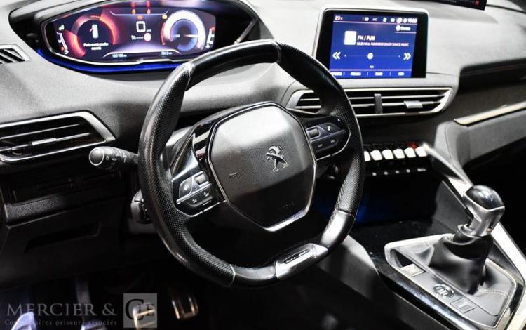 PEUGEOT 3008 1.2 PURETECH 130 GT LINE ROUGE FK-683-LB