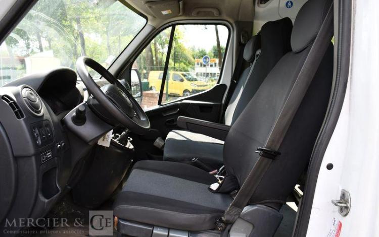 RENAULT MASTER DC F3500 L2H2 130CH GD CFT BLANC FK-865-BM
