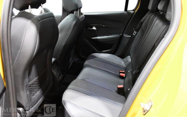 PEUGEOT 208 1.2 PURETECH 100 GT LINE EAT JAUNE FL-121-YK