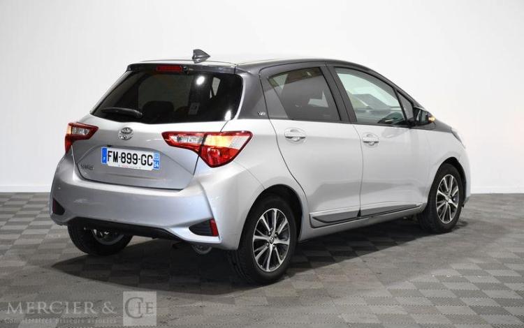 TOYOTA YARIS 1,0 VVTI DESIGN Y20 GRIS FM-899-GC