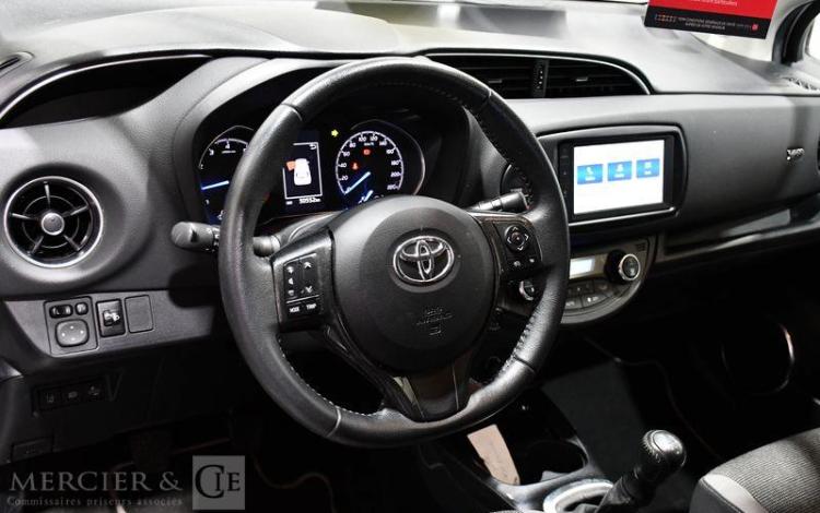 TOYOTA YARIS 1,0 VVTI DESIGN Y20 GRIS FM-899-GC