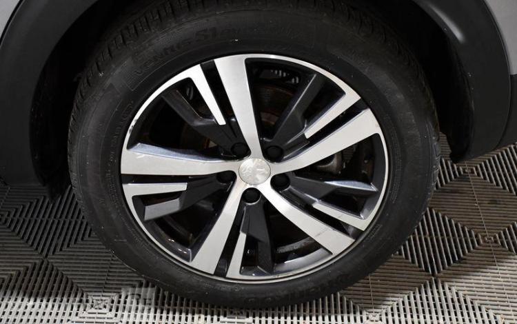 PEUGEOT 3008 1,2 PURETECH GRIS FN-734-KN