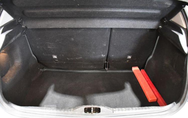 CITROEN C3 PURETECH 82CH FEEL BLANC FP-523-MJ