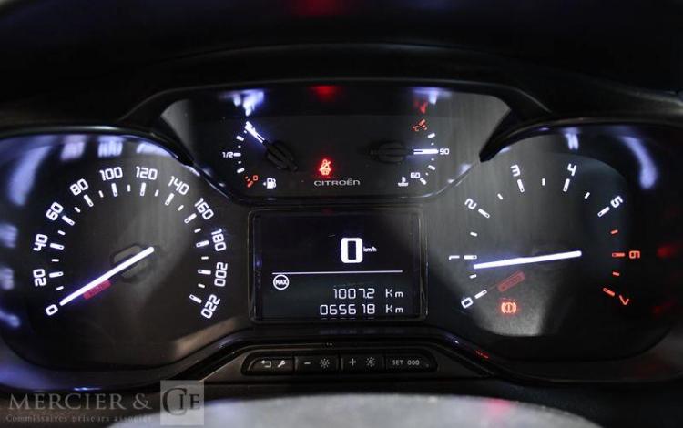 CITROEN C3 PURETECH 82CH FEEL BLANC FP-523-MJ