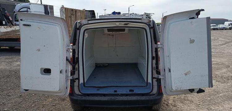 RENAULT KANGOO 2 EXPRESS ZE 60 CV BOITE AUTO – ELECTRIQUE – 45038 KMS – ANNEE 2020 BLANC FP-542-XY