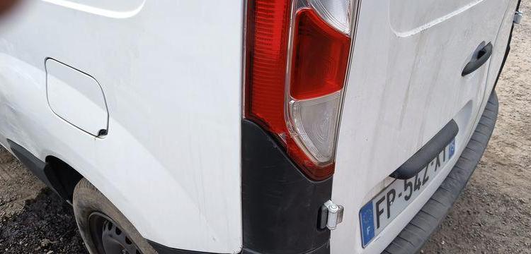 RENAULT KANGOO 2 EXPRESS ZE 60 CV BOITE AUTO – ELECTRIQUE – 45038 KMS – ANNEE 2020 BLANC FP-542-XY