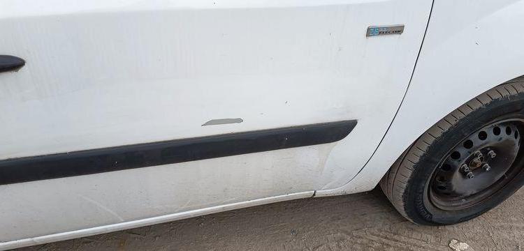 RENAULT KANGOO 2 EXPRESS ZE 60 CV BOITE AUTO – ELECTRIQUE – 45038 KMS – ANNEE 2020 BLANC FP-542-XY