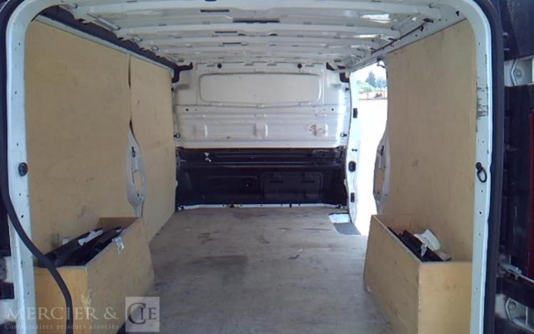 RENAULT TRAFIC GCF 1300 1.6 DCI 16V 95CV L2H1 BOIS BLANC FQ-840-LY