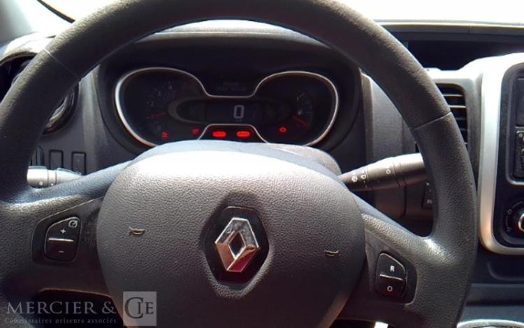 RENAULT TRAFIC GCF 1300 1.6 DCI 16V 95CV L2H1 BOIS BLANC FQ-840-LY