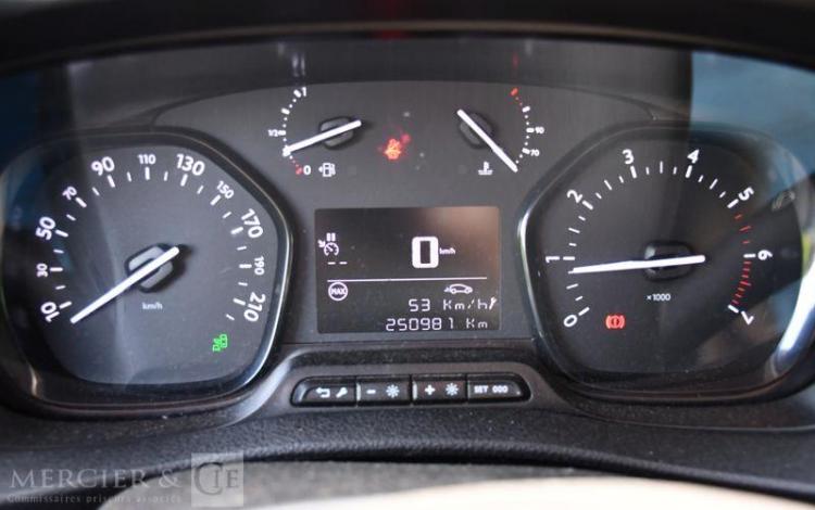 PEUGEOT EXPERT L1H1 120CH STANDARD BLANC FR-235-TN