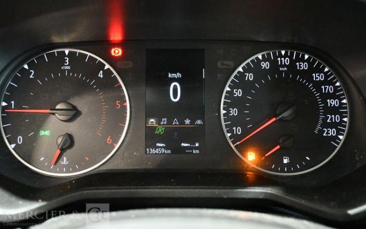 RENAULT CLIO V SOCIETE 1.5 BLUEDCI 85 AIR NAVI BLANC FR-772-BK