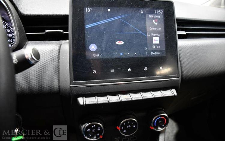 RENAULT CLIO V SOCIETE 1.5 BLUEDCI 85 AIR NAVI BLANC FR-798-BK