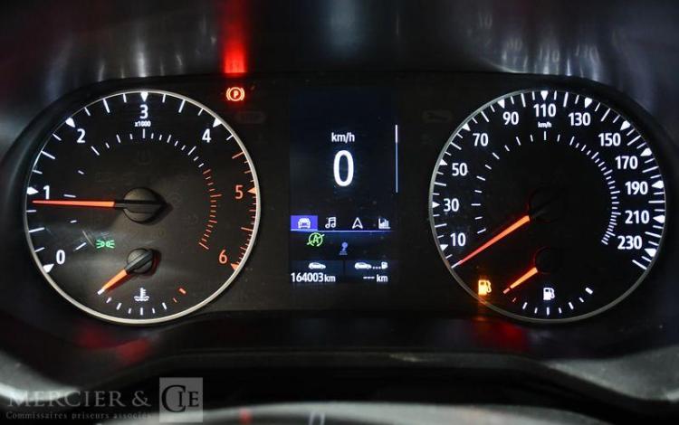 RENAULT CLIO V SOCIETE 1.5 BLUEDCI 85 AIR NAVI BLANC FR-798-BK