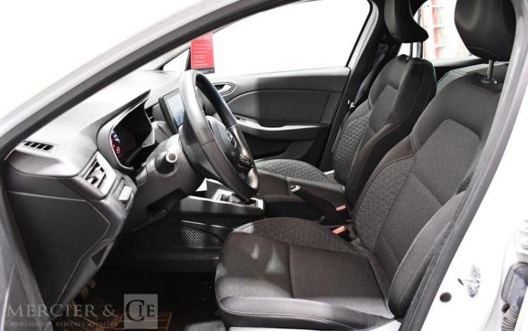 RENAULT CLIO V SOCIETE 1.5 BLUEDCI 85 AIR NAVI BLANC FR-849-BK