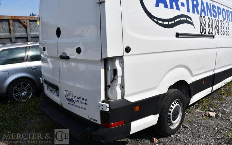 VOLKSWAGEN CRAFTER VAN 35 L4H3 14M3 TRAC  FS-324-FN