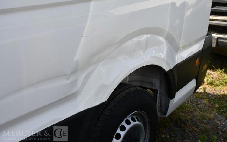 VOLKSWAGEN CRAFTER VAN 35 L4H3 14M3 TRAC  FS-324-FN
