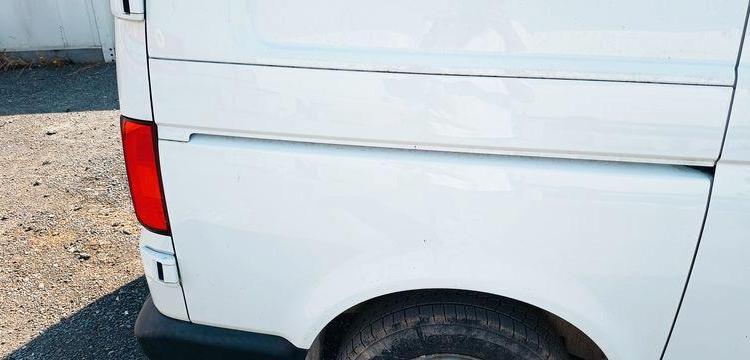 VOLKSWAGEN TRANSPORTEUR  FT-105-LC