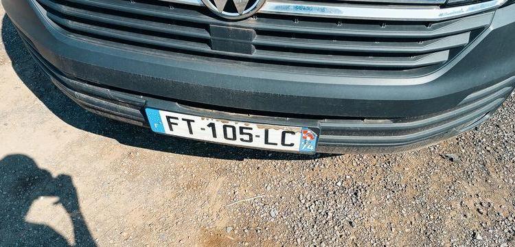 VOLKSWAGEN TRANSPORTEUR  FT-105-LC