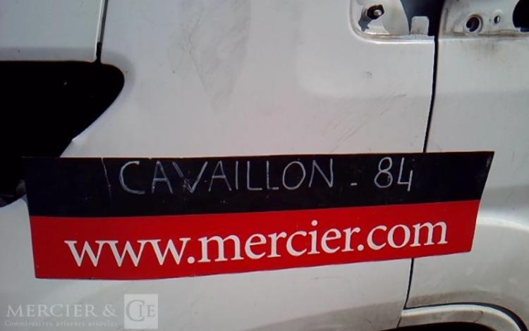 PEUGEOT BOXER ASPHALT335 2.2 BLUEHDI 140CV  L2H2 BOIS BLANC FV-371-GF
