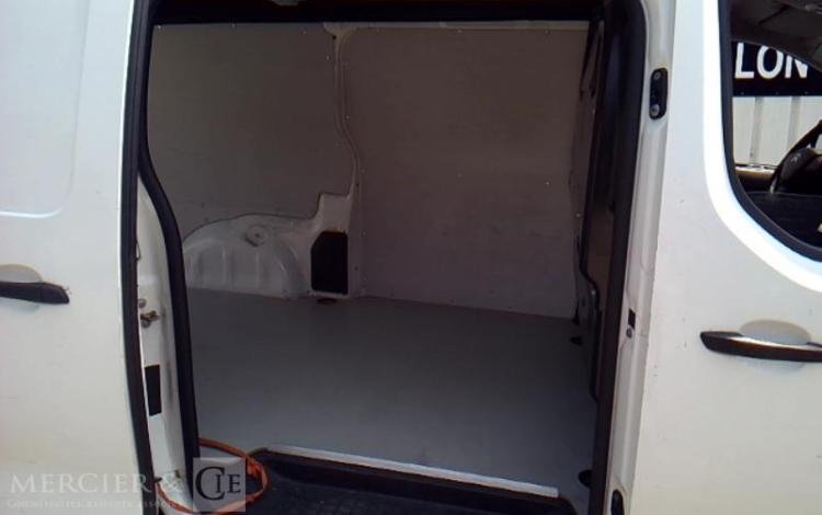 CITROEN JUMPY CLUB XL 2.0 BLUEHDI 122 CV BVM6 BLANC FV-509-HB