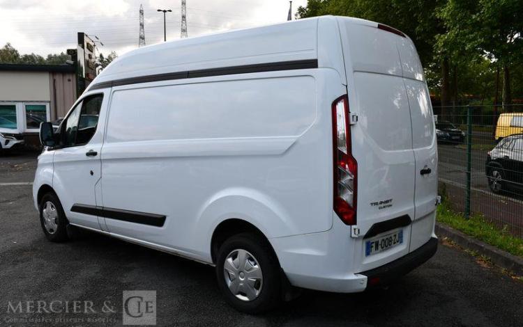 FORD CUSTOM 300 L2H2 D130 TREND BUSINESS BLANC FW-008-ZJ