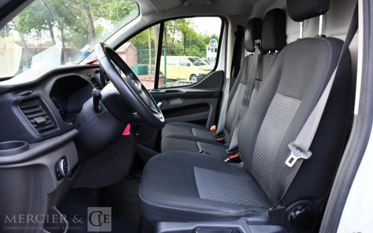 FORD CUSTOM 300 L2H2 D130 TREND BUSINESS BLANC FW-008-ZJ