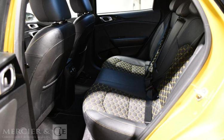 KIA XCEED 1,4 T GDI140 DESIGN JAUNE FW-182-AD
