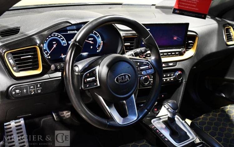 KIA XCEED 1,4 T GDI140 DESIGN JAUNE FW-182-AD